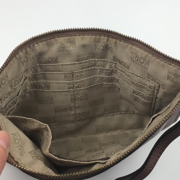 Michael Kors Bag - Picture 8 of 16